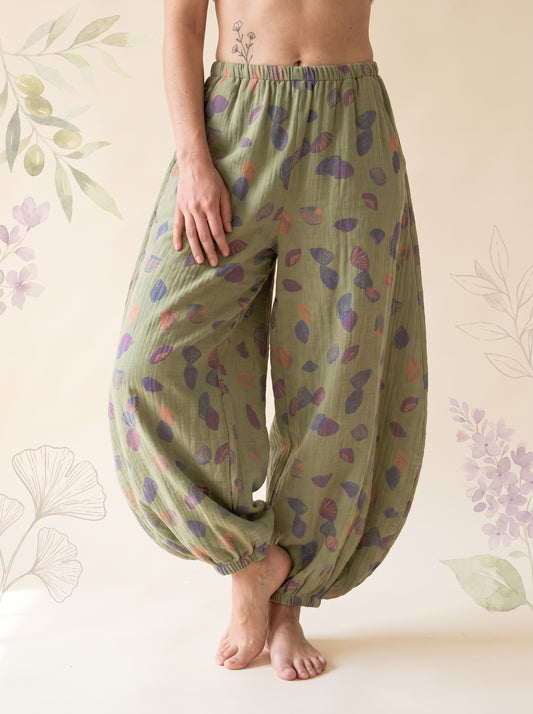 Cotton Gauze Leaf Pants in Sage Leaf