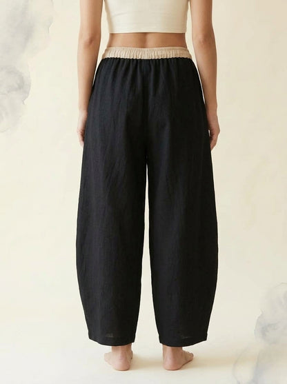 Cotton-Linen Drawstring Pants with Pockets in Black, back view