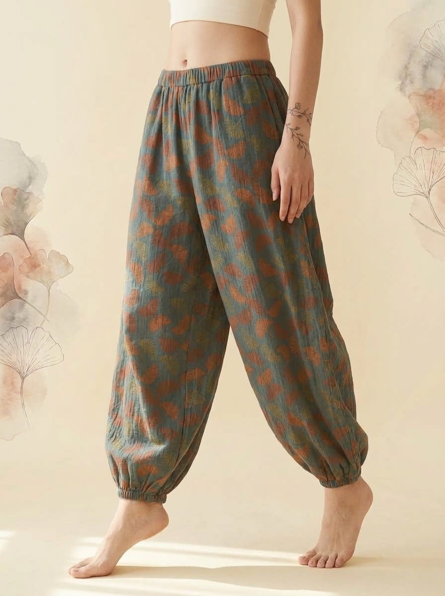 Cotton Gauze Leaf Pants in Moss Ginkgo, side view