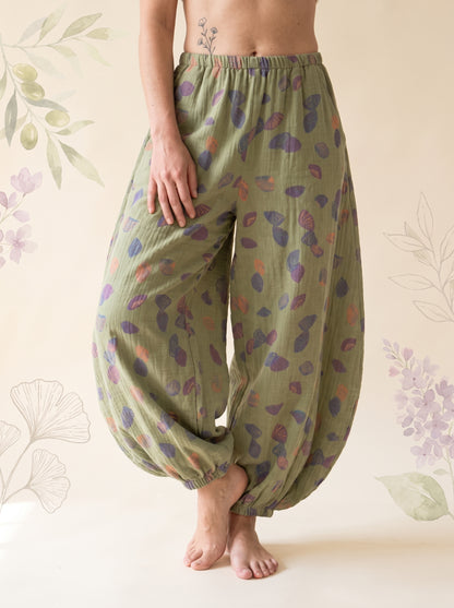 Cotton Gauze Leaf Pants in Sage Leaf, front view